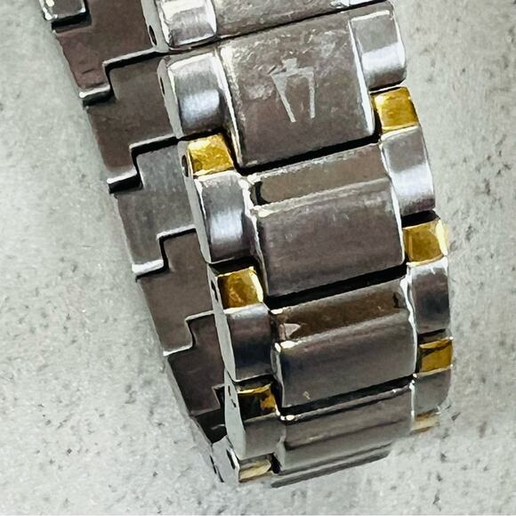 Bulova White 2-Tone Stainless Steel Women\'s Watch 98U28 6in. main image 11
